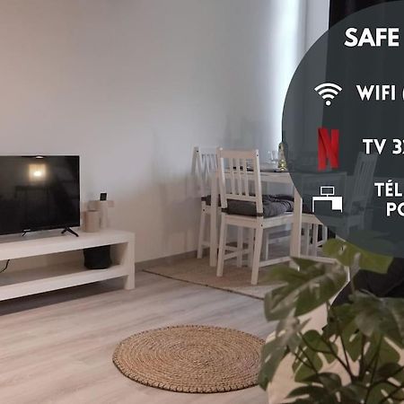 Saafeplace-4Pers-Wifi-Keybox-24Sur7 Étampes Esterno foto